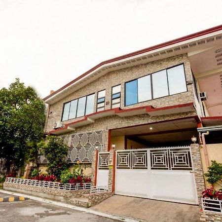 La Belladoza Near Airport Hotel Paranaque City Eksteriør billede