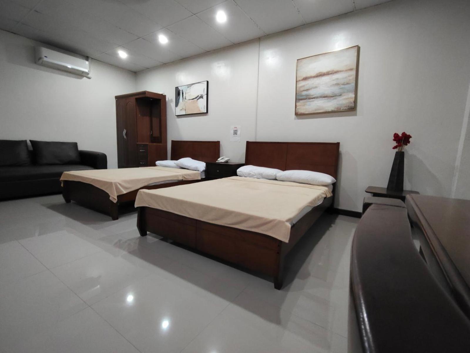La Belladoza Near Airport Hotel Paranaque City Eksteriør billede